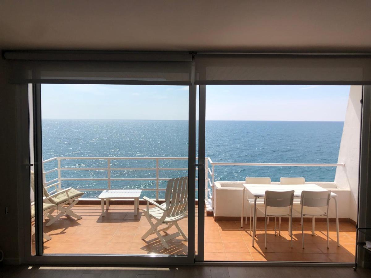 Ponent - Espectaculares Vistas Al Mar Apartamento Sant Pol De Mar Exterior foto