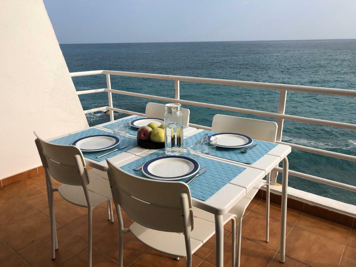 Ponent - Espectaculares Vistas Al Mar Apartamento Sant Pol De Mar Exterior foto