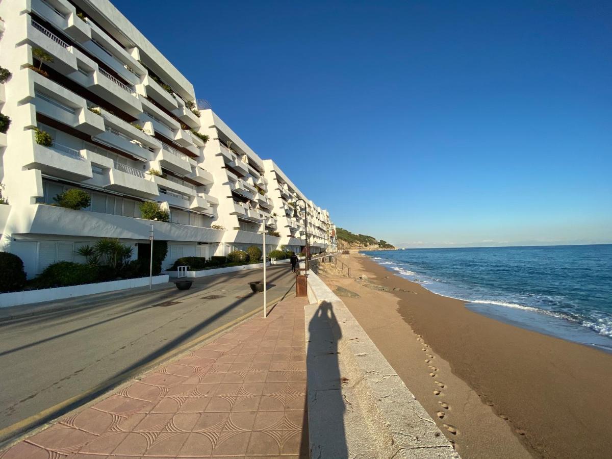 Ponent - Espectaculares Vistas Al Mar Apartamento Sant Pol De Mar Exterior foto